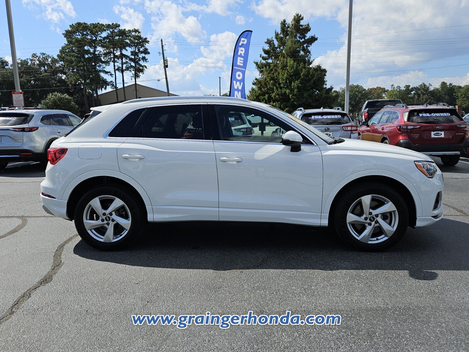 Used 2021 Audi Q3 2.0T Premium AWD/4WD image 6
