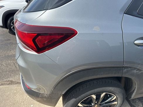 Used 2023 Chevrolet TrailBlazer LT w/ Convenience Package image 10