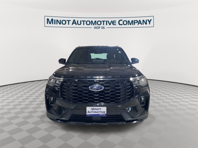 Used 2026 Ford Explorer ST-Line AWD/4WD image 3