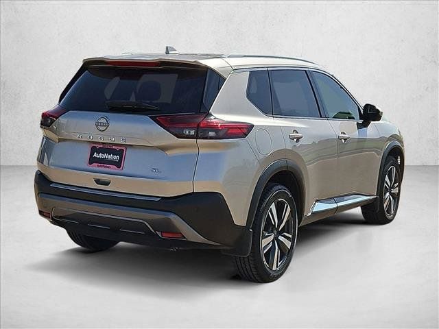 Used 2023 Nissan Rogue SL FWD image 5