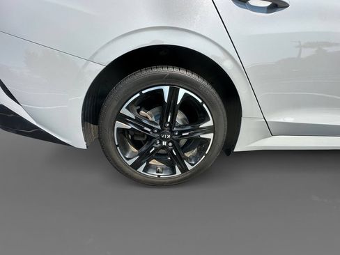Used 2021 Kia K5 GT-Line FWD image 10