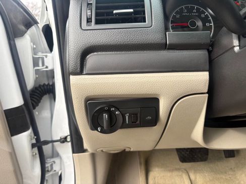 Used 2007 Ford Fusion SE image 9