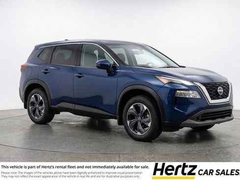 Used 2025 Nissan Rogue SV FWD image 1