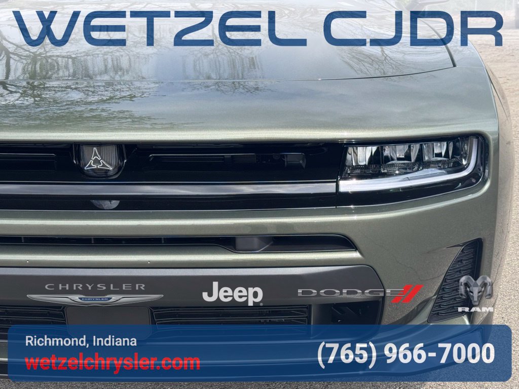 New 2026 Dodge Charger R/T w/ Blacktop Package AWD/4WD image 4