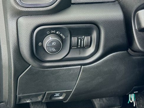 Used 2024 RAM 2500 Rebel image 10