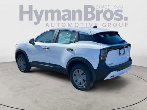 New 2026 Nissan Kicks S FWD image 6
