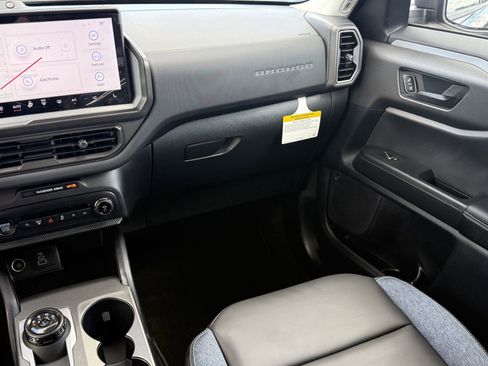 New 2026 Ford Bronco Sport Outer Banks w/ Outer Banks Tech Package+ AWD/4WD image 12