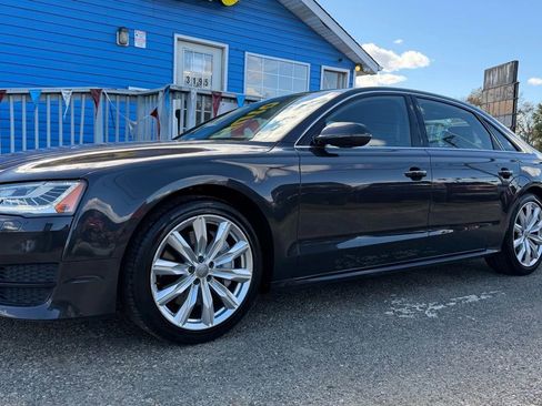 Used 2016 Audi A8 L 4.0T image 2