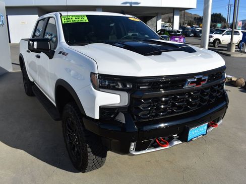 Certified 2025 Chevrolet Silverado 1500 ZR2 w/ Technology Package image 9