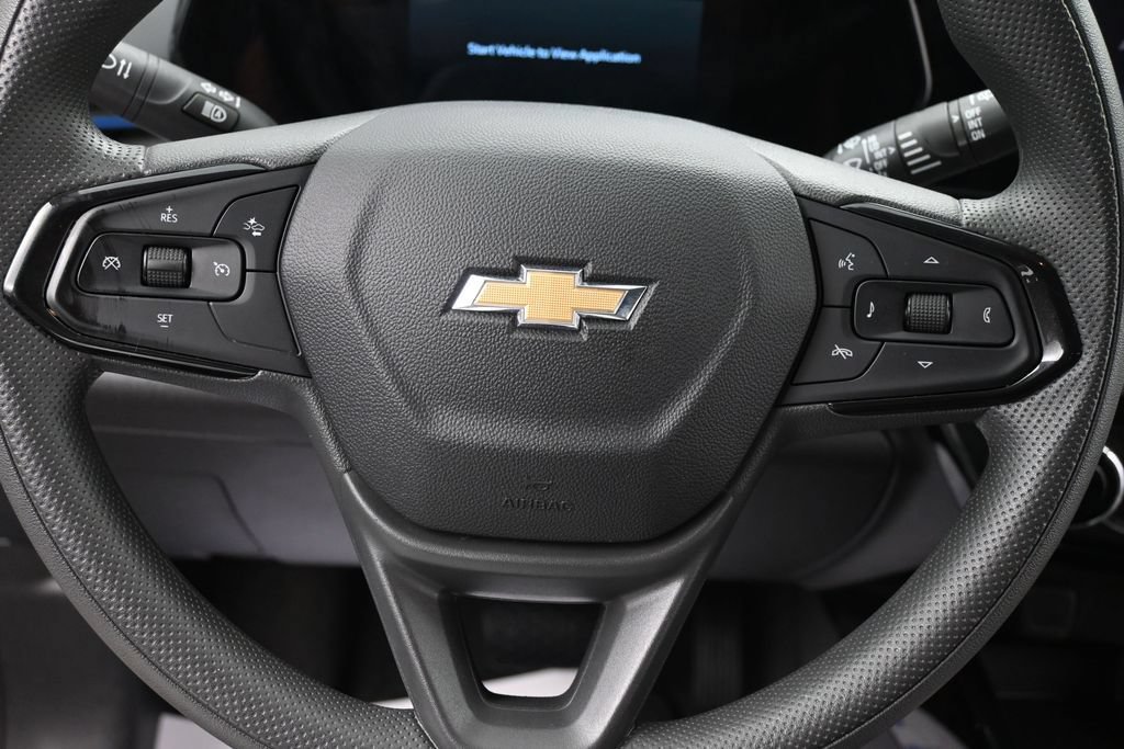 Used 2025 Chevrolet Trax LT FWD image 13