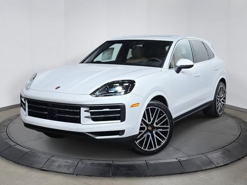 Certified 2026 Porsche Cayenne AWD/4WD image 1