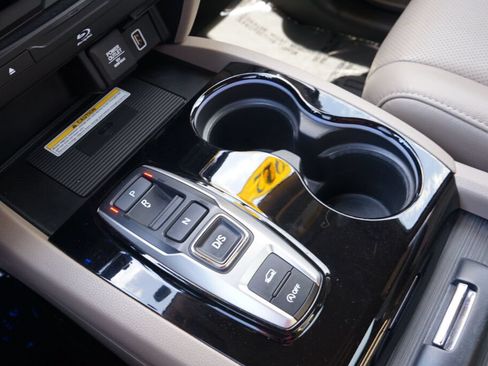 Used 2022 Honda Pilot Elite image 22