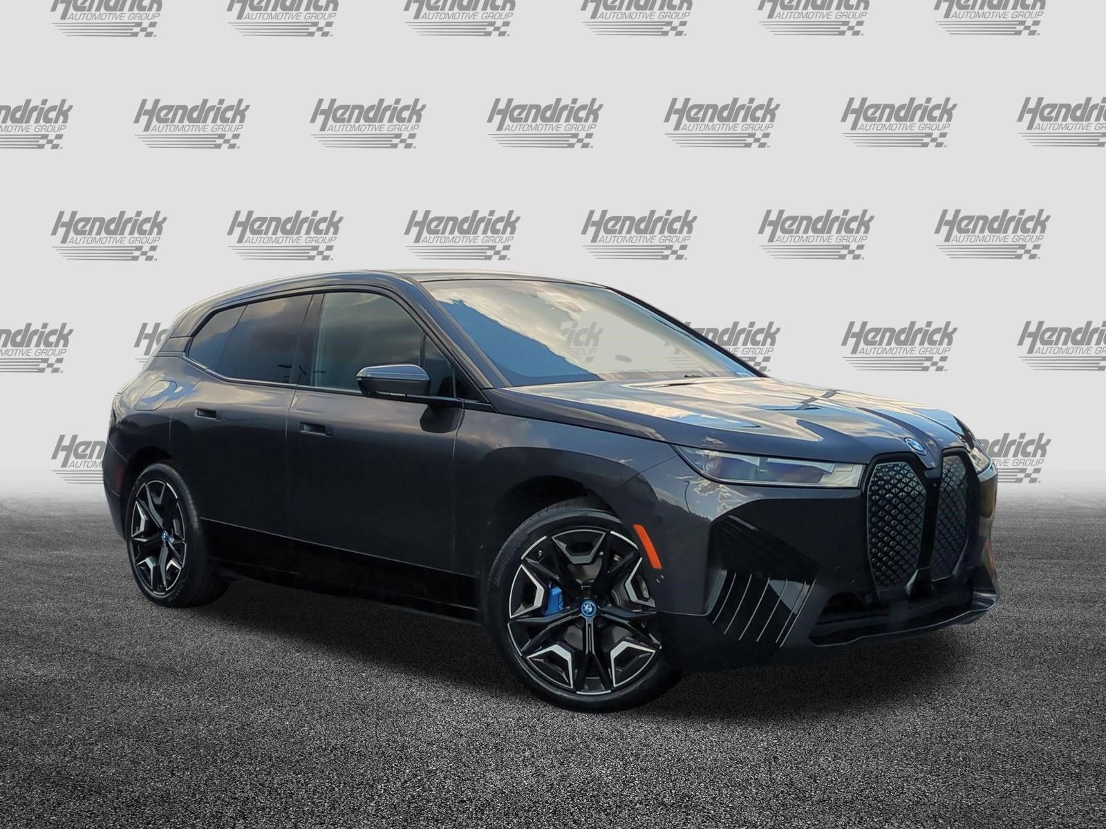 Certified 2024 BMW iX xDrive50 w/ Premium Package AWD/4WD image 2