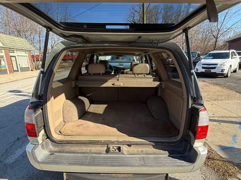 Used 2000 Toyota 4Runner Limited image 13