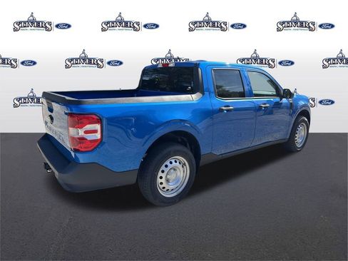 New 2025 Ford Maverick XL image 5