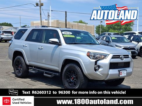 Used 2024 Toyota 4Runner SR5 Premium w/ Moonroof Package AWD/4WD image 1