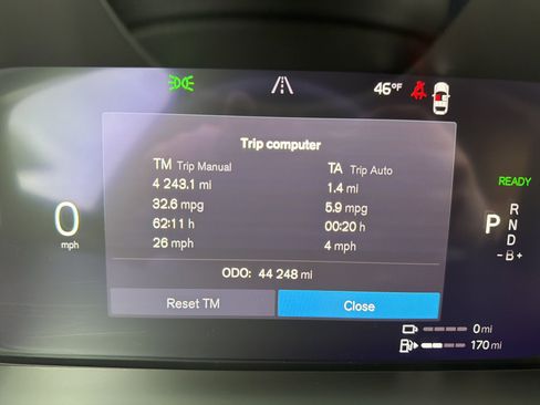 Used 2023 Volvo XC60 T8 Ultimate w/ Climate Package image 43