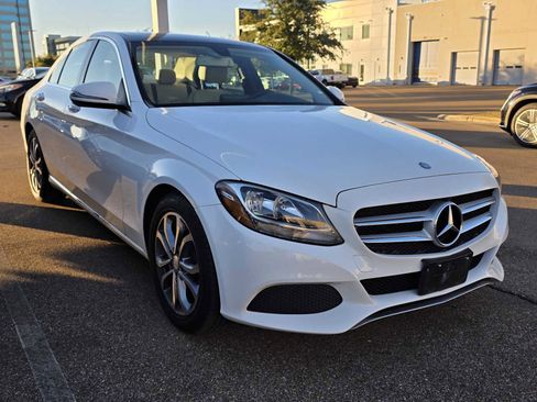 Used 2017 Mercedes-Benz C 300 Sedan image 3