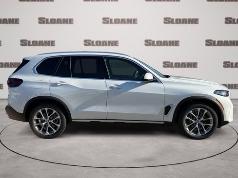 New 2026 BMW X5 xDrive40i w/ Climate Comfort Package AWD/4WD image 6