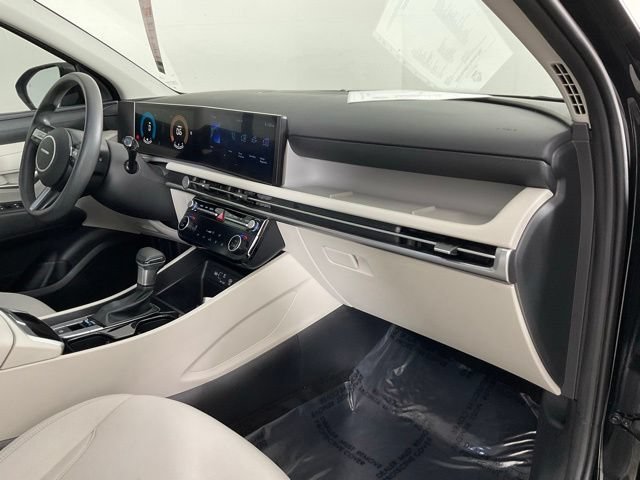 Used 2025 Hyundai Tucson SEL FWD image 27
