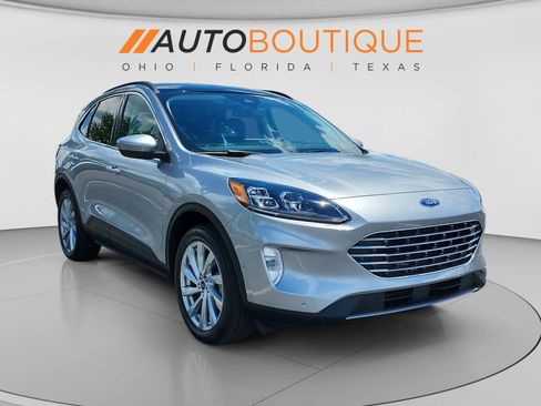 Used 2022 Ford Escape Titanium w/ Titanium Elite Package AWD/4WD image 7
