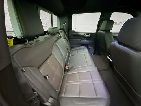 Used 2024 Chevrolet Silverado 1500 High Country w/ Technology Package image 31