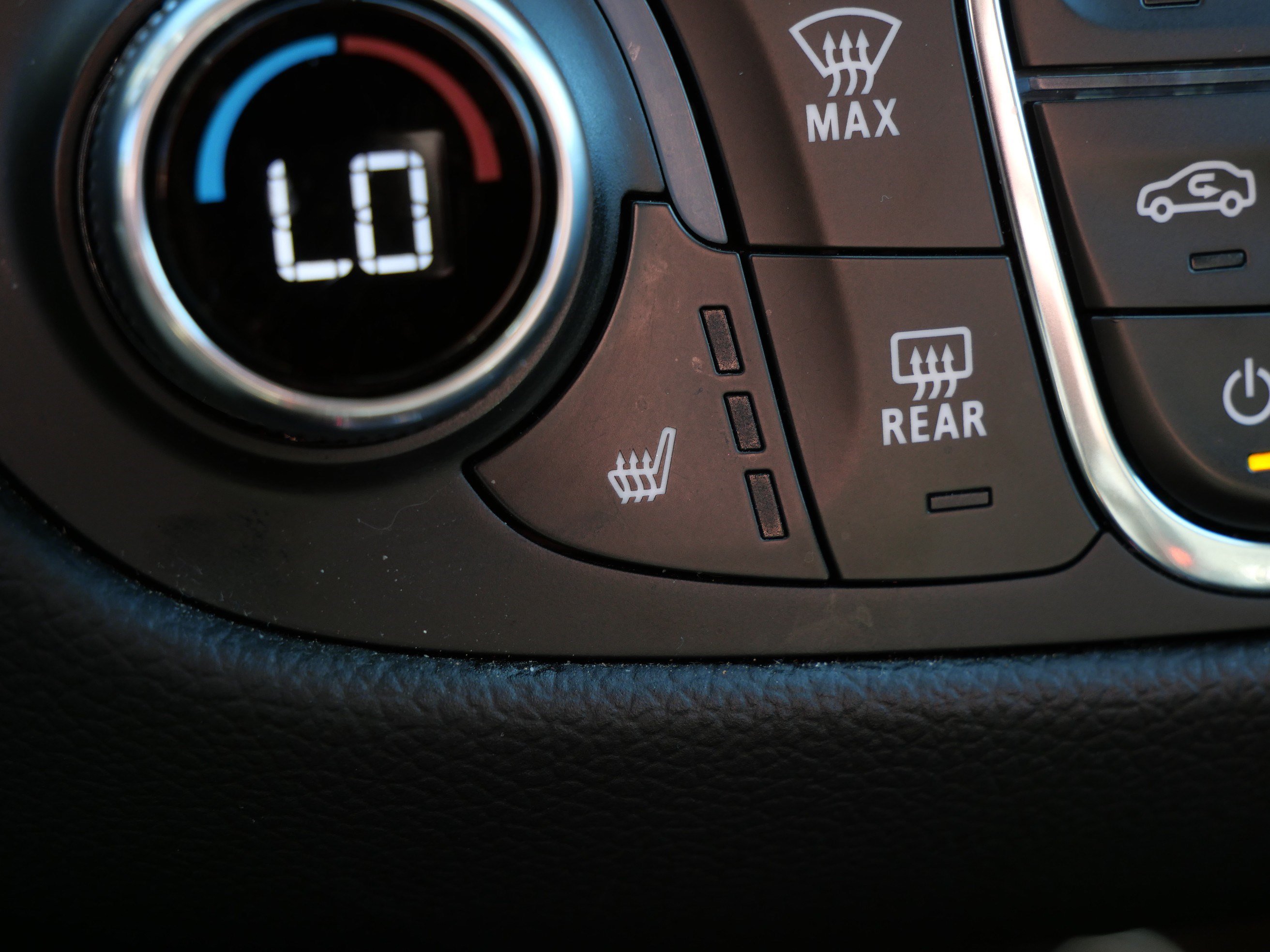 Used 2021 Chevrolet Equinox LT AWD/4WD image 28