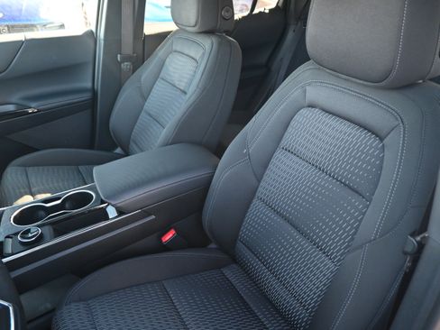 Used 2026 Chevrolet Equinox LT image 6