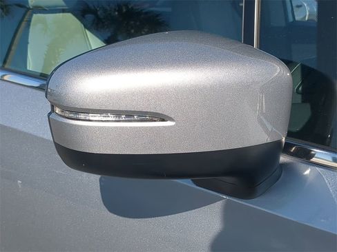 Used 2024 Honda Odyssey EX-L image 11