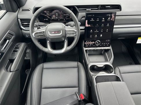 New 2026 GMC Terrain Elevation w/ Elevation Premium Package image 24