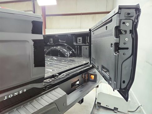 New 2025 Ford F150 Platinum w/ Equipment Group 702A High image 46