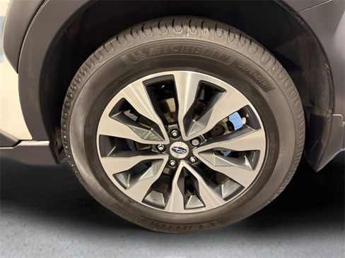 Certified 2023 Subaru Outback Touring XT image 40
