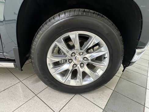 Used 2020 Chevrolet Silverado 1500 LTZ w/ LTZ Plus Package image 15