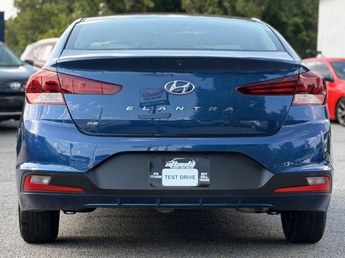 Used 2020 Hyundai Elantra SE FWD image 4