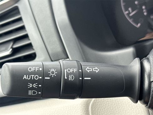 Used 2026 Honda Odyssey Touring image 23