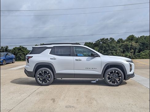 New 2026 Chevrolet Equinox RS AWD/4WD image 6