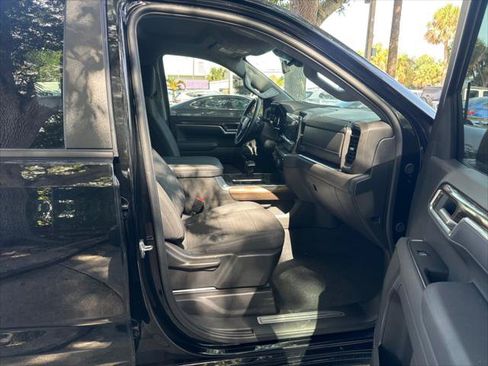 Used 2025 Chevrolet Silverado 1500 RST RWD image 19