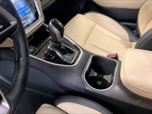Used 2023 Subaru Outback Limited AWD/4WD image 17