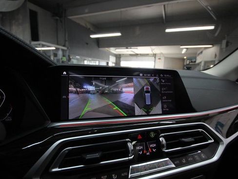 Used 2019 BMW X7 xDrive40i w/ Premium Package image 20