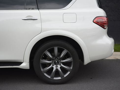 Used 2017 INFINITI QX80 Signature Edition RWD image 40