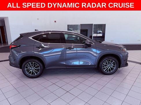 Certified 2025 Lexus NX 250 FWD w/ Accessory Package (Z2) image 9