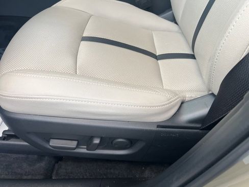 Certified 2025 MAZDA CX-70 Plug-In Hybrid w/ Premium Pkg image 28