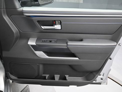 Used 2024 Toyota Tundra Platinum image 36