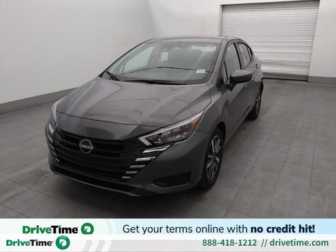 Used 2025 Nissan Versa SV FWD image 1