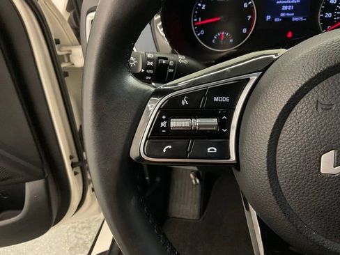 Used 2023 Kia Seltos S AWD/4WD image 12