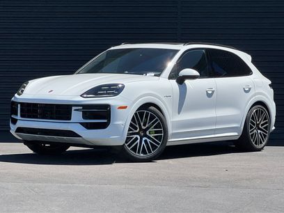 New 2025 Porsche Cayenne S
