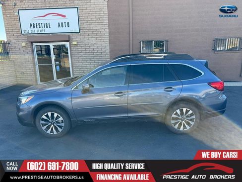 Used 2015 Subaru Outback 3.6R Limited image 2