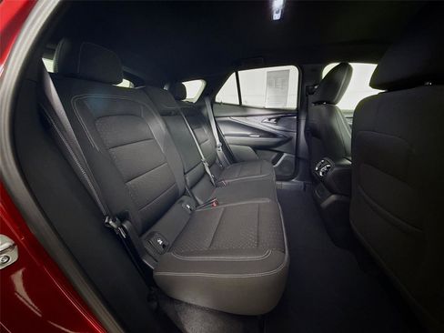 Used 2025 Chevrolet Blazer EV LT image 26