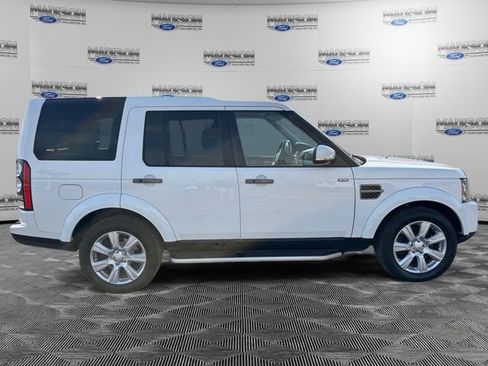 Used 2016 Land Rover LR4 HSE image 6