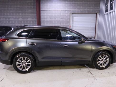 Used 2019 MAZDA CX-9 Touring w/ Touring Premium Package image 6